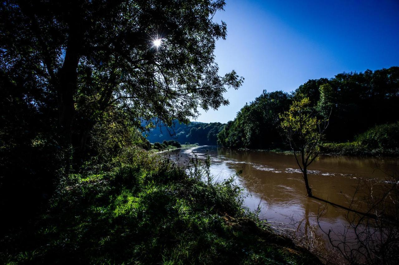 Parva Farmhouse Riverside Guesthouse Tintern Exterior foto