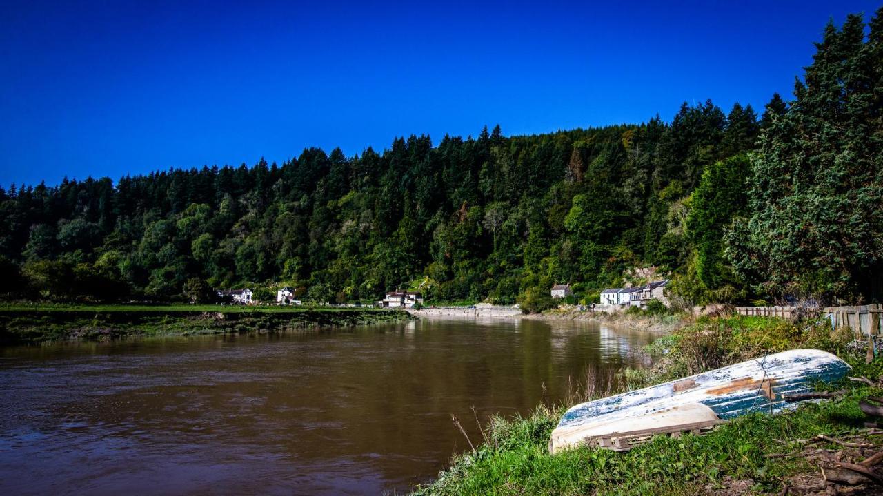 Parva Farmhouse Riverside Guesthouse Tintern Exterior foto